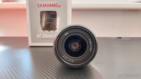 Samyang AF 24mm F1.8 - 2