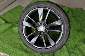 17”----ORIGINAL----ŠKODA---OCTAVIA--5x112 R17-----ZIMNA SADA - 2