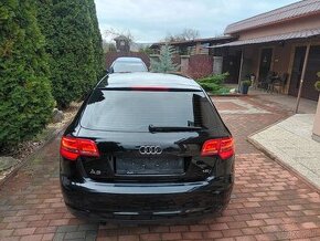 Audi a3 sportback 1.6 benz. - 2