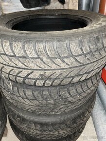 4ks zimné 215/65 R16 - 2