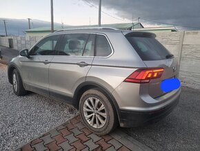 Volkswagen Tiguan - 2