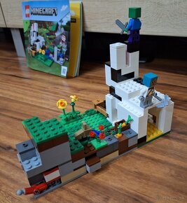 Lego Minecraft 21181 Králičí ranč

 - 2