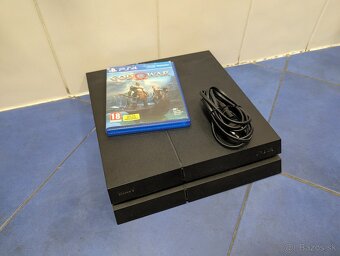 Sony Playstation 4 + God of War hra - 2