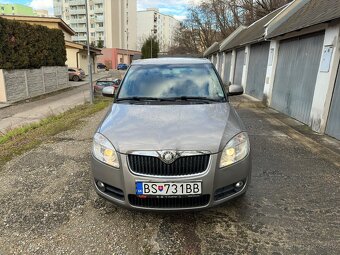 ŠKoda Fabia 2 1.2 HTP 51kw Sport line Top stav - 2