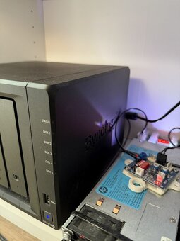 Synology DS1522+ - 2