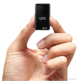 Kompaktný mini GPS lokátor s magnetom (USB nabíjanie, čierna - 2