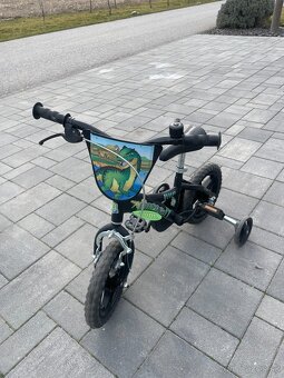 Predám bicykel s pomocnými kolečkami - 2