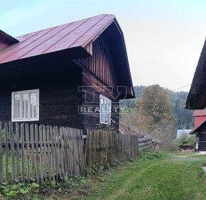 RODINNÝ DOM - CHALÚPKA - RUDINSKÁ, 2432m2 - 2