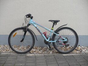 TREK Superfly 24 s hliníkovým rámom - 2