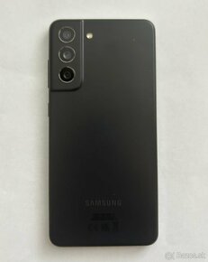 Samsung Galaxy S21 FE - 2