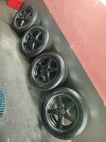 Predám al.disky 5x114.3 R16 215/65 R16 5.4mm cena 50€/4ks - 2