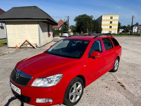 Skoda Octavia 2.0 TDI DSG family r.v 2012 xenon navi webasto - 2