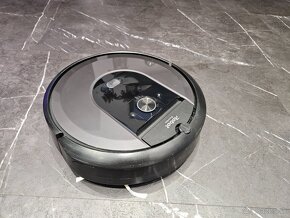 Predám robotický vysávač iRobot Roomba i7+ - 2