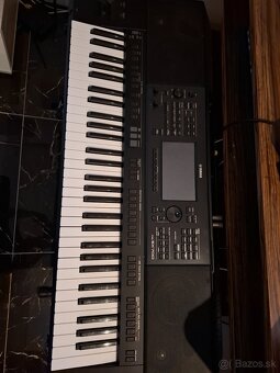 Yamaha Psr Sx700 - 2