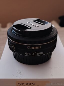 Canon EFS 24 mm f2.8 - 2