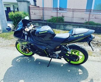 Kawasaki Ninja 636 ZX6R 2006 - 2