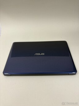 Asus E203M - 2