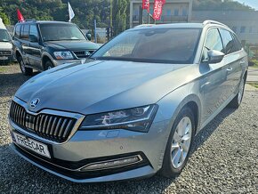 Škoda Superb Combi 2.0 TDI SCR Joy DSG Rezervované - 2