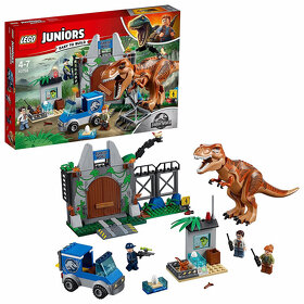 Lego Jurassic World 10758 Útek T-Rexa - 2