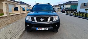 Nissan Navara 2.5D 4x4 2013 automat - 2