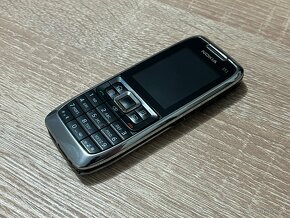 Nokia E51 - 2