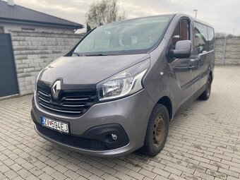 RENAULT TRAFIC BUS 9 MIEST - 2