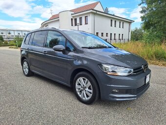 Volkswagen Touran - 2