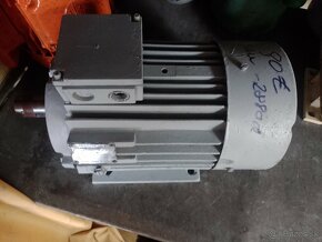 Predám 3kw elektromotor. - 2