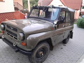 UAZ 469B - 2