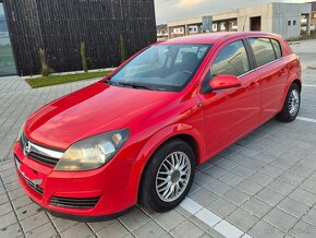 Predám Opel Astra H 1.7Cdti 59kw r.v.2005 - 2