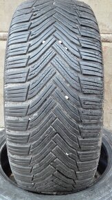 Predám 2-Zimné pneumatiky Michelin 225/45 R17 - 2