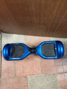 Predám hoverboard modrý + vozík - 2