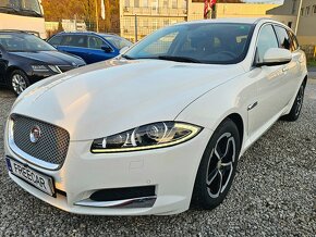 Jaguar XF Sportbrake 2.2D i4 Premium Luxury Automat - 2