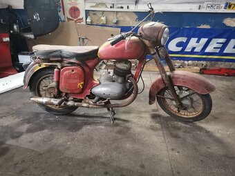 Jawa 250 353 - 2