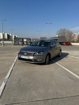 Volkswagen Passat 2.0 TDI BMT 177k 4MOTION DSG - 2