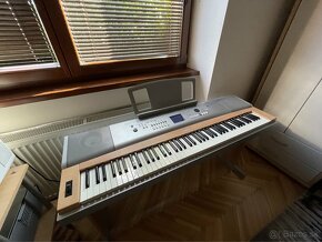 Yamaha DGX-620 + príslušenstvo - 2