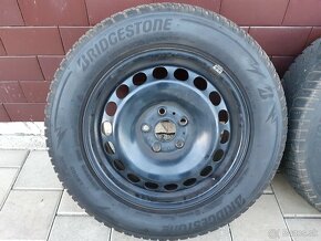 Predám Zimné plechové disky 215/60 R16 BRIDGESTONE - 2