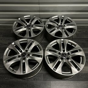 Alu MERCEDES 5x112 17” A2124010902 - 2