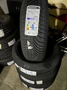 ZIMNE Pneu 205/55 R19 97V SEMPERIT Speed Grip 5 - 2