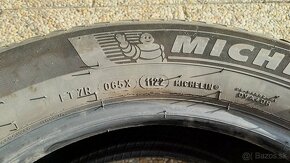 Predám celoročné pneumatiky Michelin 205/60 R16 - 2