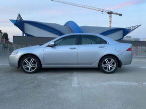 Honda Accord 2.0 i-VTEC 114kW, Benzín, 5 st. manuál - 2