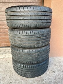 Nexen 225/45 R17 - 2