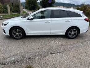 Hyundai i30 1.6 CRDi 2021 - 2