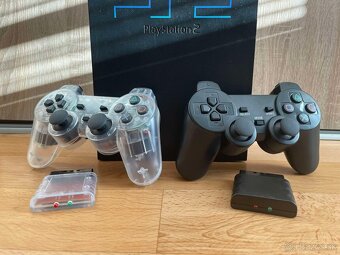 Playstation 2 + 4 ovládače + príslušenstvo - 2