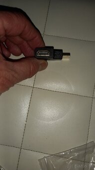 Adapter HDMI/HDMI 90st - 2