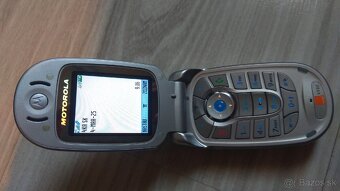 Motorola V500 - 2