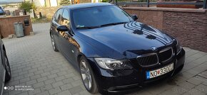 Predám BMW E90 rad 330xi 4x4 190kw - 2