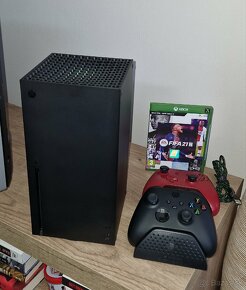 Xbox Series X Fifa 2x ovladac + Venom - 2