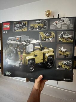 Lego Technic 42110 Land Rover Defender - 2