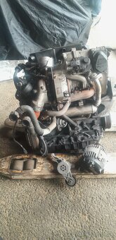 Predam motor 2.0 tdi BMM - 2